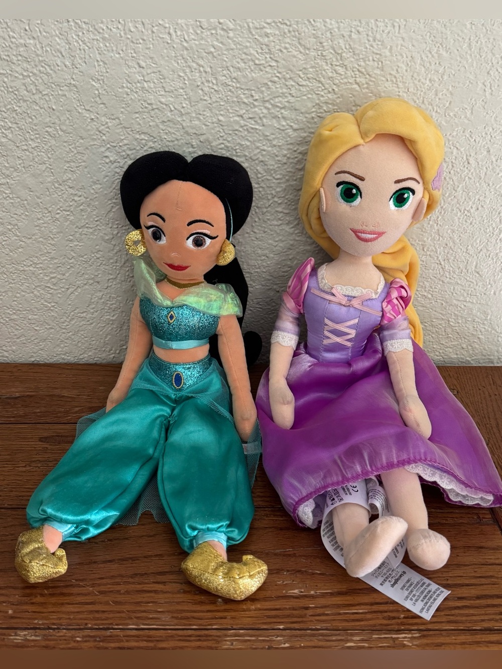 (2) Disney Princess Plush Dolls Rapunzel (Disney Store) & Ty Jasmine Aladdin